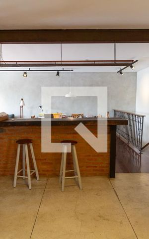 Casa à venda com 300m², 4 quartos e 2 vagasCozinha