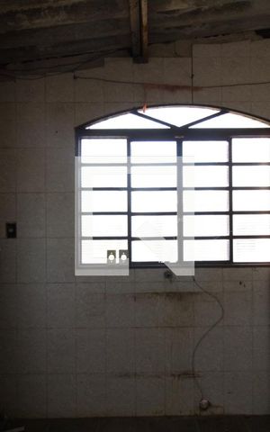 Casa para alugar com 347m², 3 quartos e 8 vagasDespensa