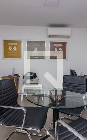 Casa de condomínio à venda com 188m², 3 quartos e 2 vagas Casa de condomínio à venda com 188m², 3 quartos e 2 vagasCozinha