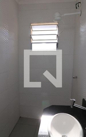 Casa à venda com 110m², 3 quartos e 2 vagasBanheiro da Suíte