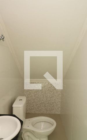 Casa à venda com 110m², 3 quartos e 2 vagasLavabo