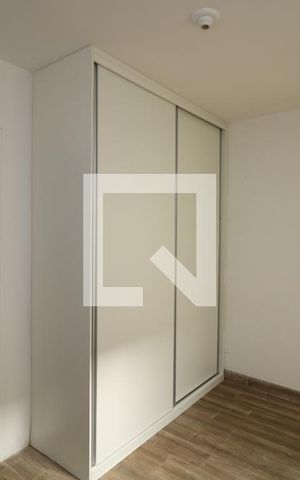 Casa à venda com 110m², 3 quartos e 2 vagasSuíte 2