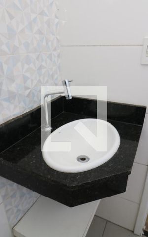 Casa à venda com 110m², 3 quartos e 2 vagasBanheiro Suíte 3