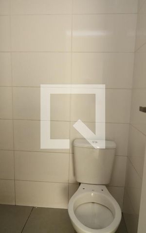 Casa à venda com 110m², 3 quartos e 2 vagasBanheiro Suíte 2