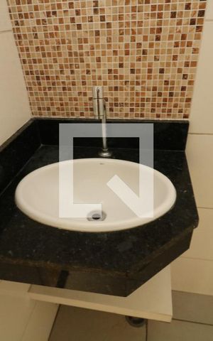 Casa à venda com 110m², 3 quartos e 2 vagasBanheiro Suíte 2