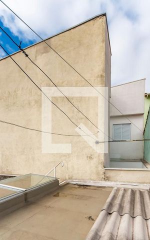 Casa à venda com 135m², 2 quartos e 2 vagas Casa à venda com 135m², 2 quartos e 2 vagasLaje