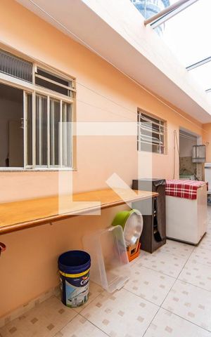 Casa à venda com 135m², 2 quartos e 2 vagas Casa à venda com 135m², 2 quartos e 2 vagasQuintal