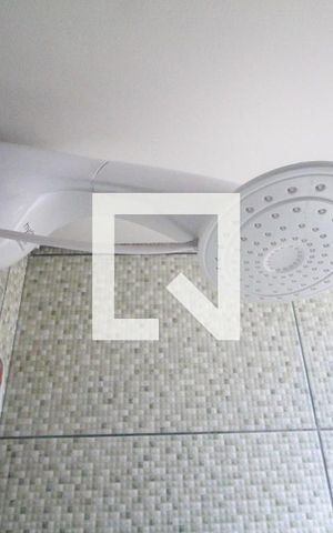 Apartamento à venda com 43m², 2 quartos e sem vaga Apartamento à venda com 43m², 2 quartos e sem vagaBanheiro