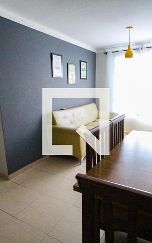 Apartamento à venda com 43m², 2 quartos e sem vaga Apartamento à venda com 43m², 2 quartos e sem vagaSala