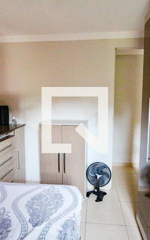 Apartamento à venda com 43m², 2 quartos e sem vaga Apartamento à venda com 43m², 2 quartos e sem vagaQuarto 1