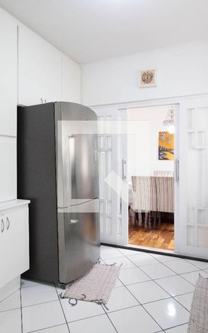 Apartamento à venda com 160m², 3 quartos e 2 vagas Apartamento à venda com 160m², 3 quartos e 2 vagasCozinha