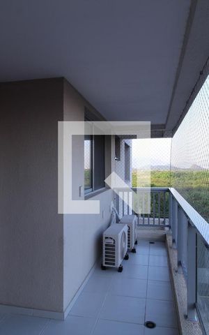 Apartamento para alugar com 93m², 3 quartos e 1 vagaVaranda