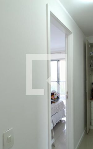 Apartamento para alugar com 93m², 3 quartos e 1 vagaCorredor/Armário