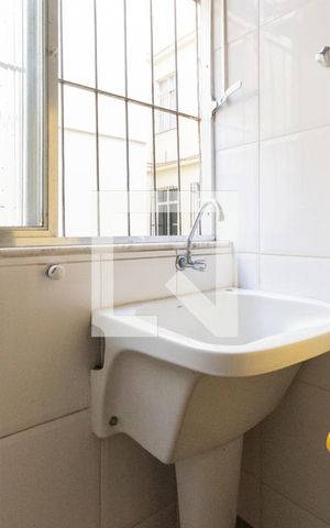 Apartamento para alugar com 105m², 2 quartos e 1 vagaÁrea de Serviço