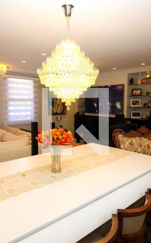 Apartamento para alugar com 106m², 2 quartos e 2 vagasSala