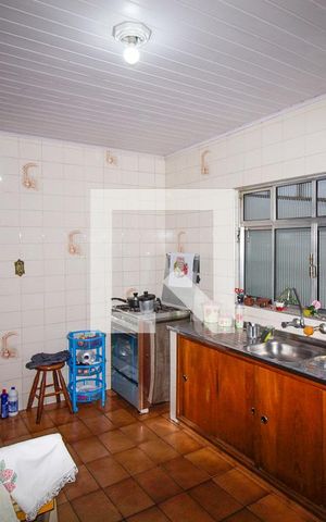 Casa à venda com 200m², 3 quartos e 2 vagasCozinha