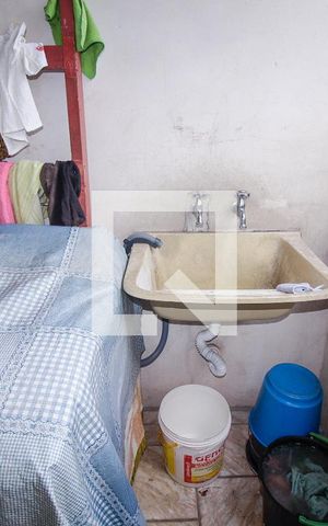 Casa à venda com 200m², 3 quartos e 2 vagasÁrea de Serviço
