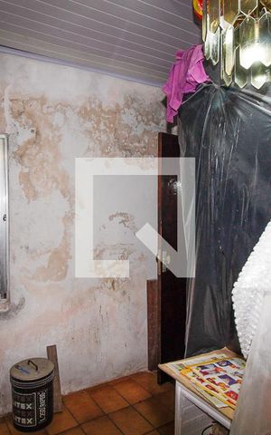 Casa à venda com 200m², 3 quartos e 2 vagasQuarto 2