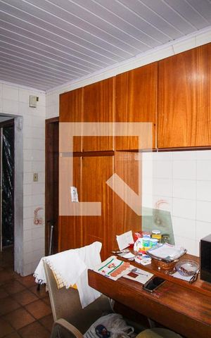 Casa à venda com 200m², 3 quartos e 2 vagasCozinha