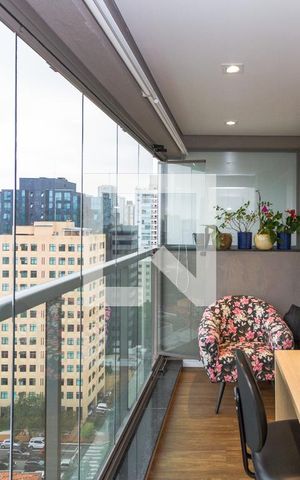 Apartamento para alugar com 32m², 1 quarto e 1 vagaVaranda