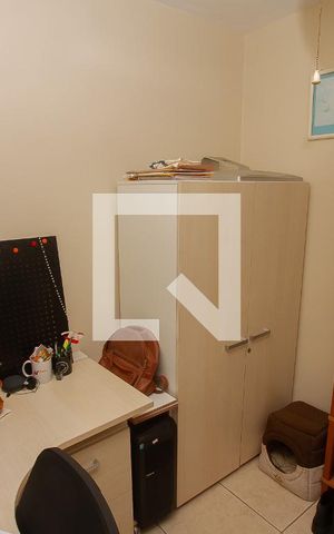 Casa de condomínio à venda com 90m², 4 quartos e 2 vagas Casa de condomínio à venda com 90m², 4 quartos e 2 vagasQuarto 4 - Escritório