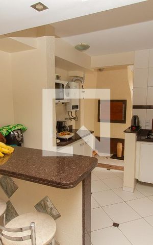Casa de condomínio à venda com 90m², 4 quartos e 2 vagas Casa de condomínio à venda com 90m², 4 quartos e 2 vagasCozinha