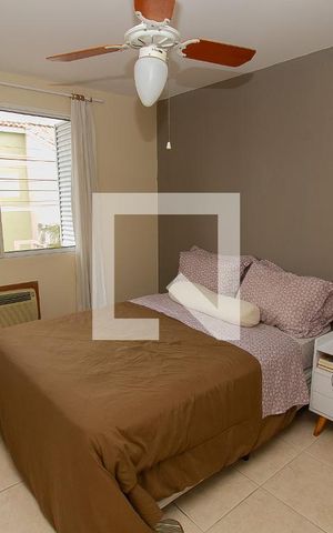 Casa de condomínio à venda com 90m², 4 quartos e 2 vagas Casa de condomínio à venda com 90m², 4 quartos e 2 vagasQuarto 1