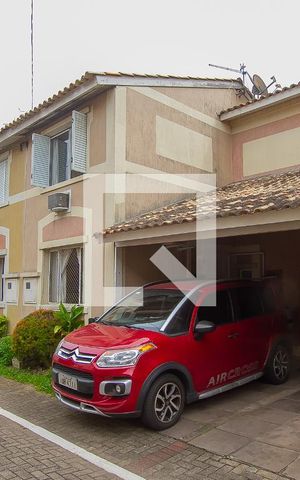 Casa de condomínio à venda com 90m², 4 quartos e 2 vagas Casa de condomínio à venda com 90m², 4 quartos e 2 vagasGaragem
