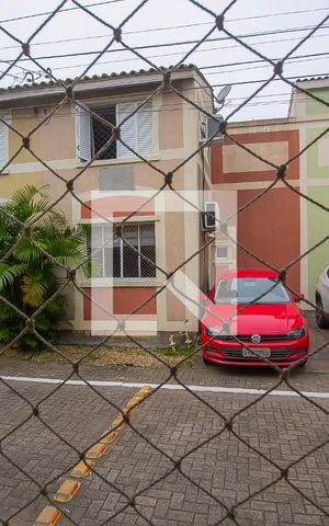 Casa de condomínio à venda com 90m², 4 quartos e 2 vagas Casa de condomínio à venda com 90m², 4 quartos e 2 vagasVista da Sala