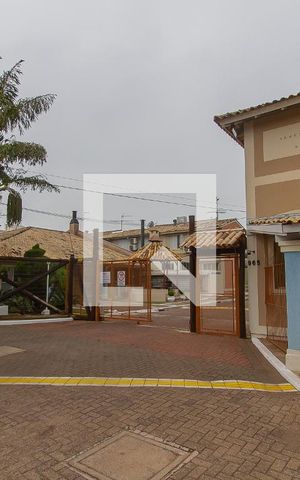Casa de condomínio à venda com 90m², 4 quartos e 2 vagas Casa de condomínio à venda com 90m², 4 quartos e 2 vagasFachada e portaria