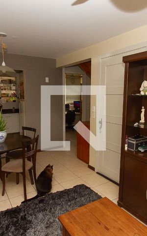 Casa de condomínio à venda com 90m², 4 quartos e 2 vagas Casa de condomínio à venda com 90m², 4 quartos e 2 vagasSala 2 ambientes