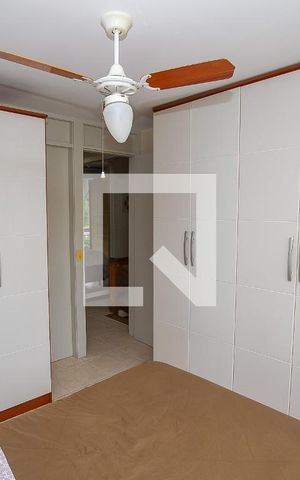 Casa de condomínio à venda com 90m², 4 quartos e 2 vagas Casa de condomínio à venda com 90m², 4 quartos e 2 vagasQuarto 1