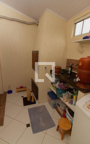 Casa de condomínio à venda com 90m², 4 quartos e 2 vagas Casa de condomínio à venda com 90m², 4 quartos e 2 vagasÁrea de Serviço
