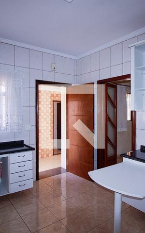 Casa para alugar com 180m², 2 quartos e 4 vagasCozinha