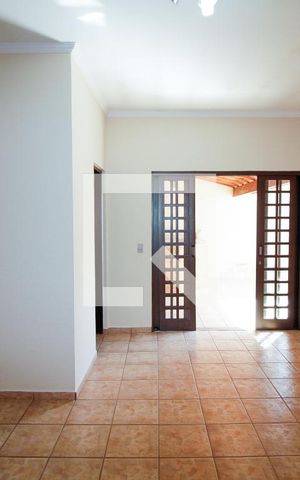 Casa para alugar com 180m², 2 quartos e 4 vagasSalão de Festas