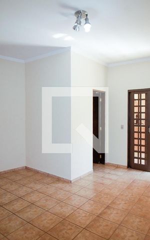 Casa para alugar com 180m², 2 quartos e 4 vagasSalão de Festas