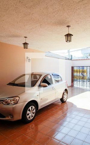 Casa para alugar com 180m², 2 quartos e 4 vagasGaragem