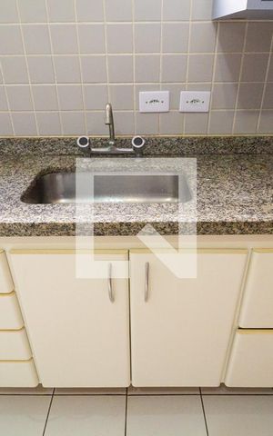 Casa de condomínio à venda com 190m², 3 quartos e 2 vagas Casa de condomínio à venda com 190m², 3 quartos e 2 vagasCozinha