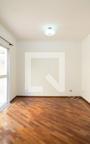 Casa de condomínio à venda com 190m², 3 quartos e 2 vagas Casa de condomínio à venda com 190m², 3 quartos e 2 vagasSala