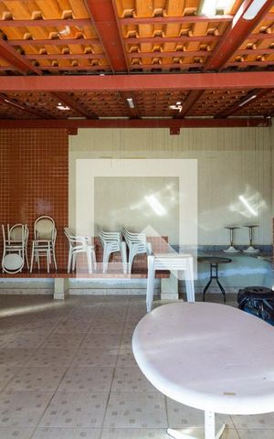 Casa de condomínio à venda com 190m², 3 quartos e 2 vagas Casa de condomínio à venda com 190m², 3 quartos e 2 vagasÁrea comum