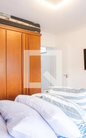 Casa à venda com 200m², 2 quartos e 2 vagasQuarto
