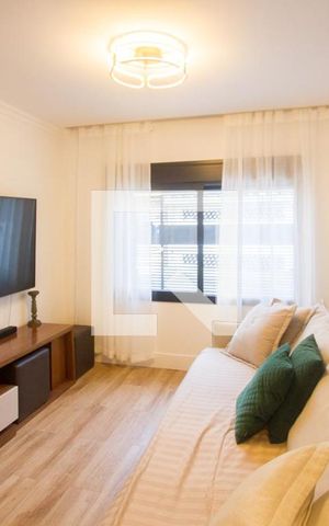 Casa à venda com 200m², 2 quartos e 2 vagasSala