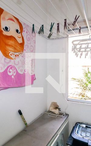 Apartamento à venda com 63m², 3 quartos e 1 vaga Apartamento à venda com 63m², 3 quartos e 1 vagaLavanderia