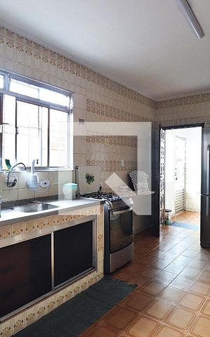 Casa à venda com 139m², 2 quartos e 2 vagasCozinha