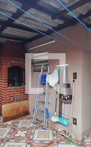 Casa à venda com 139m², 2 quartos e 2 vagasQuintal