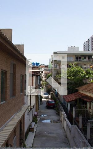 Apartamento à venda com 65m², 2 quartos e sem vagaSala / Cozinha - Janela