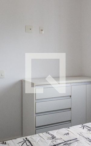 Apartamento para alugar com 48m², 2 quartos e 1 vaga Apartamento para alugar com 48m², 2 quartos e 1 vagaQuarto