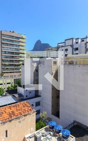Apartamento à venda com 190m², 3 quartos e 1 vaga Apartamento à venda com 190m², 3 quartos e 1 vagaVista da Área de Serviço