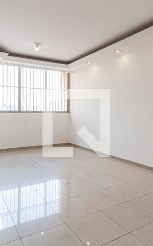 Apartamento para alugar com 90m², 3 quartos e 1 vaga Apartamento para alugar com 90m², 3 quartos e 1 vagaSala