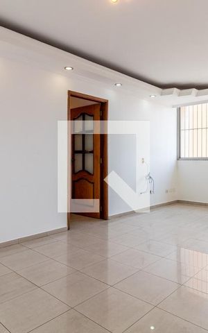 Apartamento para alugar com 90m², 3 quartos e 1 vaga Apartamento para alugar com 90m², 3 quartos e 1 vagaSala